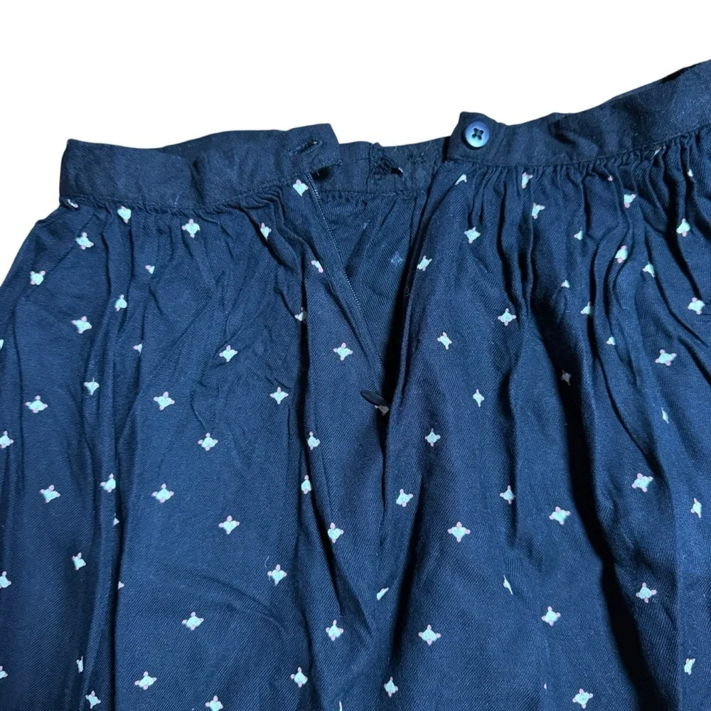 Polarn O. Pyret Navy Mini Skirt Small Floral Print Size 6-8